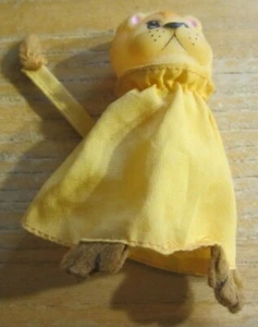 Lion Finger Puppet 3.25" Toy Rubber Head and Body, Cloth Clothing USED - Picture 1 of 3