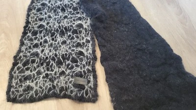 SaintLaurent MACCESS черно-белый шарф черно-белый перепончатый печать шерсти - Изображение 1 из 4