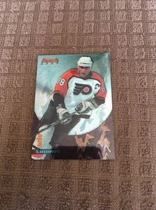 Eric Lindros 1995 Topps Bowman's Best #16 Holochrome - Picture 1 of 3