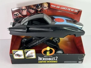 The Incredibles 2 Car Jumping Incredibile Vehicle Push Launch Feature Disney - Picture 1 of 10