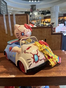 2025 Universal Studios Hollywood HHN Chucky Hello Kitty Car Popcorn Bucket New - Picture 1 of 5