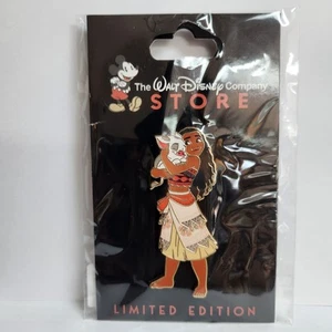 Disney D23 Expo 2024 The Ultimate Event DEC WDCS Hugs Are The Best Moana Pua Pin - Imagen 1 de 2