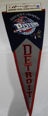 DETROIT  PISTONS   NEW  PENNANT  2004   NBA  WORLD  CHAMPIONS  LARGE 40" x 17" Cover