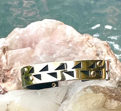 Brazalete Stella & Dot Addison tono dorado y cuero negro A928 Foto 1 de 4