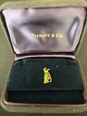 Tiffany & Co. de colección  Bolsa de golf Tie Tack Foto 1 de 3