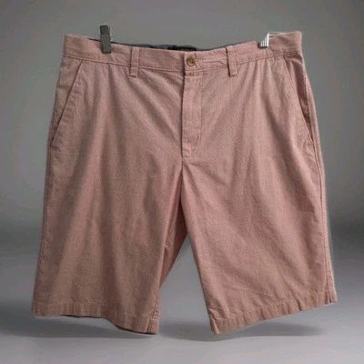 Banana Republic Emerson Red White Pin Stripe Mens 33 Casual Chino Shorts Cotton - Image 1 of 4