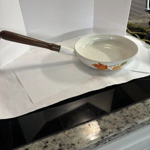 Vintage Descoware Belgien Pfanne 9 1/2" Ahornblätter emailliert Gusseisen - Bild 1 von 15