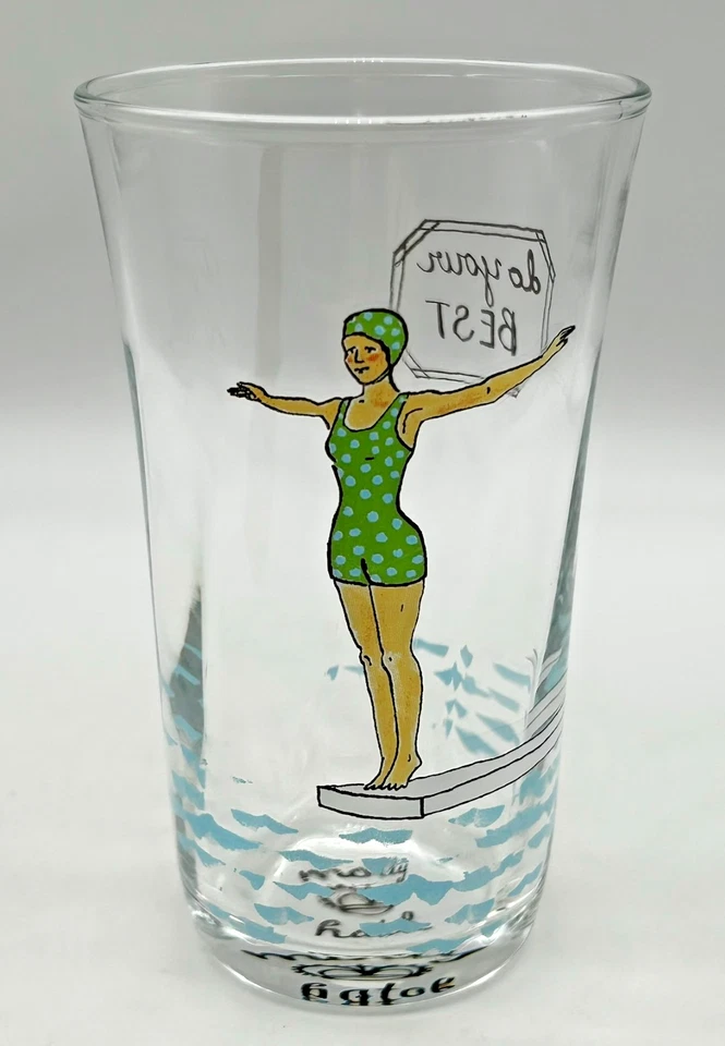 Vaso para beber jugo Anthropologie Molly Hatch “Haz lo mejor que puedas” niña de buceo Foto 1 de 4