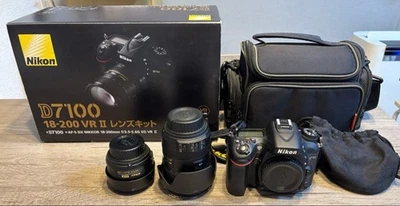 Nikon D7100 DSLR Camera Kit w 18-200mm GII & 35mm f/1.8G Lenses Boxed - Image 1 of 4