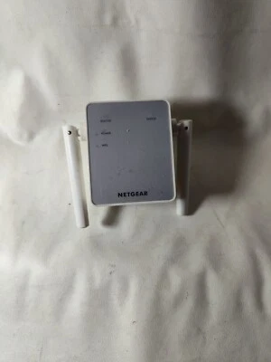 NETGEAR  AWi-Fi Range Extender - EX3700 - Image 1 of 4