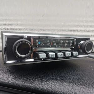 BLAUPUNKT Köln Oldtimer Radio samochodowe Bauj.1970 (6/12V) + (+/-) przełączalne -sprawdzone - Zdjęcie 1 z 9
