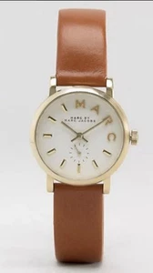 Reloj Marc By Marc Jacobs Baker Mujer MBM1317 Marrón Tono Dorado Necesita Batería Nueva - Imagen 1 de 13