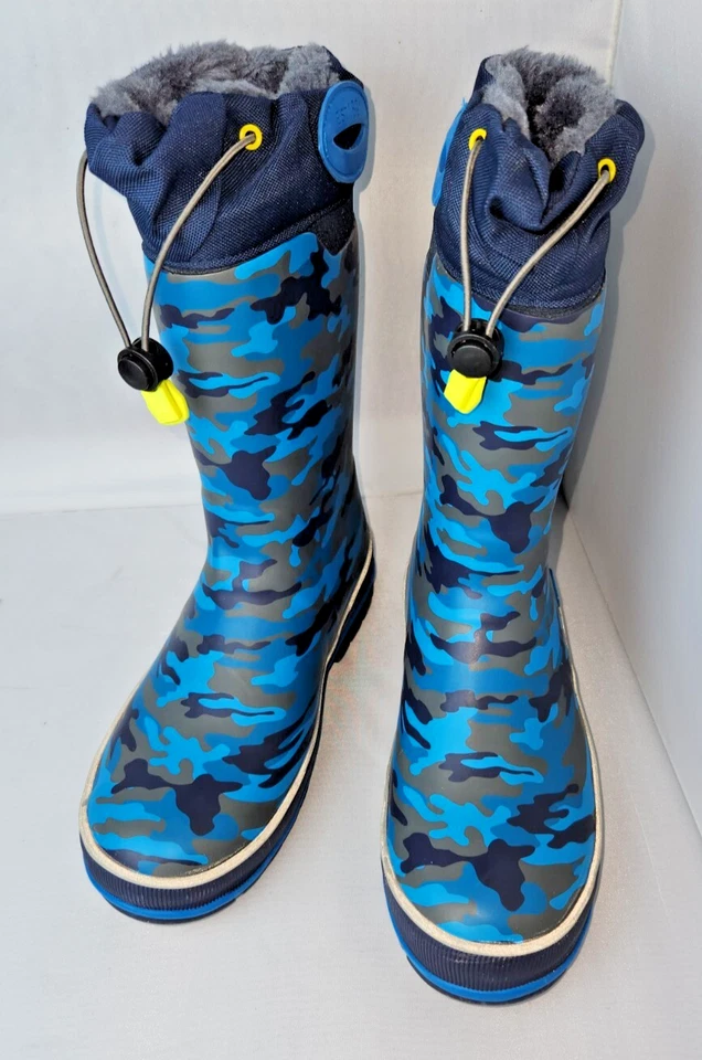 western chief rain boots insulated waterproof fleece lined blue camo youth 4 - Image 1 of 4