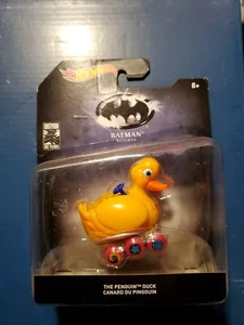 HOT WHEELS BATMAN RETURNS THE PENGUIN DUCK BATMAN AND ROBIN 1:50 2017 New - Picture 1 of 12