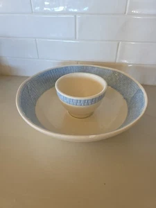 13" Keramik Servierschalen 2 Chip Dip blau Korbgeflecht weiß USA Schatz Handwerk - Bild 1 von 7