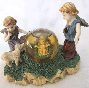 Vintage House Of Lloyd Cherubs At Manger Christmas Baby Jesus Sheep Snow Globe - Picture 1 of 19