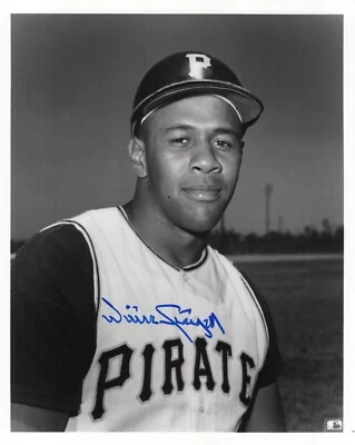RARE VINTAGE! Willie Stargell Signed Autographed B/W 8x10 Baseball Photo JSA COA - Image 1 of 2