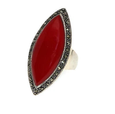 Anello argento 925 pasta di corallo grande navetta marcasite misura 16 donna - Immagine 1 di 4