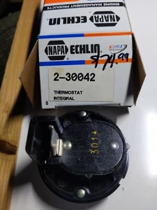 Napa Thermostat Integral 2-30042  230042 retail $74.99  - Imagen 1 de 3