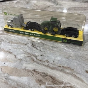 Ertl John Deere Hauler Silver Semi Truck Trailer With Tractor - Picture 1 of 8