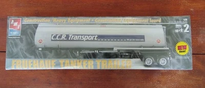 1:25 AMT-Ertl 31552 Fruehauf Tanker Trailer Model Kit PM0625 Sealed - Image 1 of 4