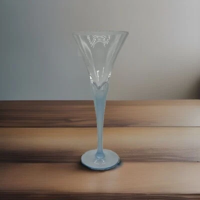 Cáliz de agua SASAKI AEGEAN azul esmerilado 9 7/8 pulgadas vástago de carcasa esmerilada Foto 1 de 4