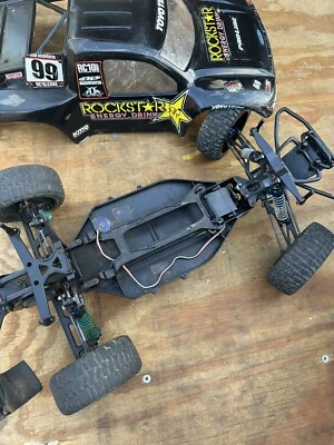 Team Associated Pro2 SC10 1/10 2WD Short Course Truck Roller w/Servo - Image 1 of 2