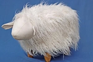 Reposapiés de diseño animal peludo oveja reposapiés grande de madera otomana para adultos y niños - Imagen 1 de 2