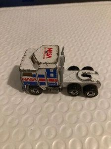 Vintage Matchbox 1981 Kenworth NASA Space Shuttle Semi Truck Hauler Transporter - Picture 1 of 4