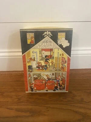 VTG Springbok Fire Station NO. 115 Hallmark Puzzle All 48 Pieces Complete W/ Box - Image 1 of 4