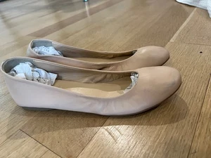 J.Crew Damengröße 8 Ballerinas hellbraun Leder runde Spitze klassisch - Bild 1 von 7