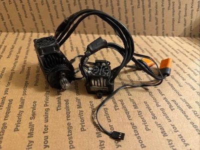 Spektrum 4s SPMXSE2100 sin escobillas Esc y 2400kv SPMXS2100 motor y ventilador/disipador de calor Arrma Foto 1 de 4