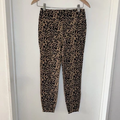 J CREW Leopardo Animal Estampado Fin de Semana Leggings Mujer’s Mediano Ropa Activa Pantalones Usados en Excelente Condición Foto 1 de 4