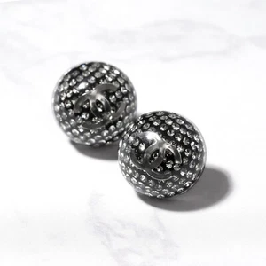 Auténticos pendientes piercing Chanel Coco Mark 21K diamantes de imitación ne... - Imagen 1 de 7