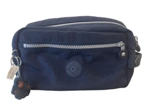 Kipling AGOT Medium Toiletry Bag Blue w/ Charm LN053 JJ 13 - Picture 1 of 9
