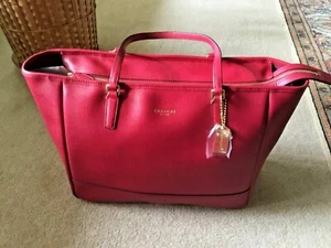 Coach City Tasche, scharlachroter Reißverschluss - Bild 1 von 4