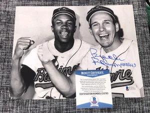 BROOKS ROBINSON SIGNED AUTOGRAPH 8X10 PHOTO BALTIMORE ORIOLES HOF BECKETT COA - Picture 1 of 1