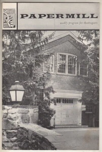 Betty Garrett, Pat Hingle "A Girl Could Get Lucky" 1964 Playbill Paper Mill   - Imagen 1 de 2