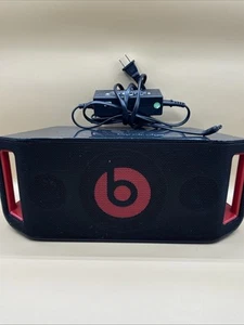 Beats by Dr.Dre BeatBox Portable Bluetooth Speaker Dual Powered Black/Red - Picture 1 of 11