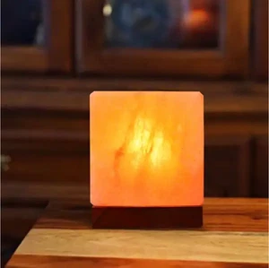 Lámpara de sal del Himalaya RGB - LED que cambia de color cristal roca terapia luz y relajación - Imagen 1 de 5