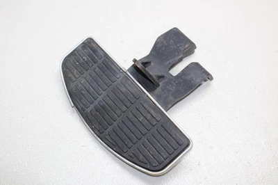 Reposapiés delantero izquierdo Suzuki Boulevard C50 2005-2009 estribo paso Foto 1 de 4