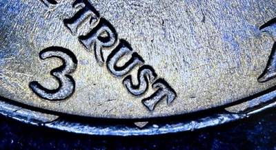 1983-P Kennedy Half Dollar ~ Rim Cud/Die Clashing/DDO ~ Attractive Toning - Image 1 of 4