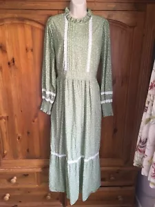 LAURA ASHLEY, PRAIRIE, COTTAGECORE STYLE GREEN LONG DRESS UK 16 ORGANIC COTTON - Picture 1 of 2