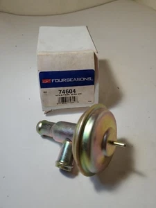 Four Seasons 74604 Vacuum Open Non-Bypass Heater Valve - Picture 1 of 1