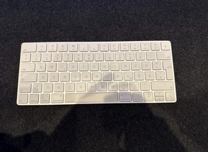 Klawiatura Apple Magic 2 QWERTZ - Zdjęcie 1 z 2