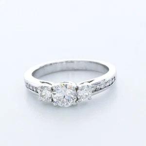 2.16ct I-VS2 Round Natural Certified Diamonds 18k Gold Classic Engagement Ring - Picture 1 of 10