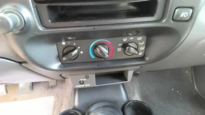 Control de temperatura con CA a través de 12/01/02 se adapta a 00-03 Ranger 29292420 Foto 1 de 4