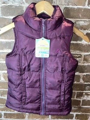 NWT OLD NAVY GIRLS MEDIUM 8 KIDS PUFFER VEST BURGUNDY VEST FULL ZIP POLAR FLEECE - Image 1 of 3