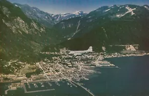 Clipper over Juneau, Alaska - unposted RPPC - Bild 1 von 3