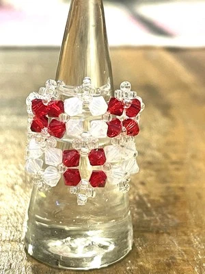 🔵Anel de flores bonito feito à mão contas de cristal Swarovski vermelho branco tamanho 6-7kawaiiJapão - Imagem 1 de 4